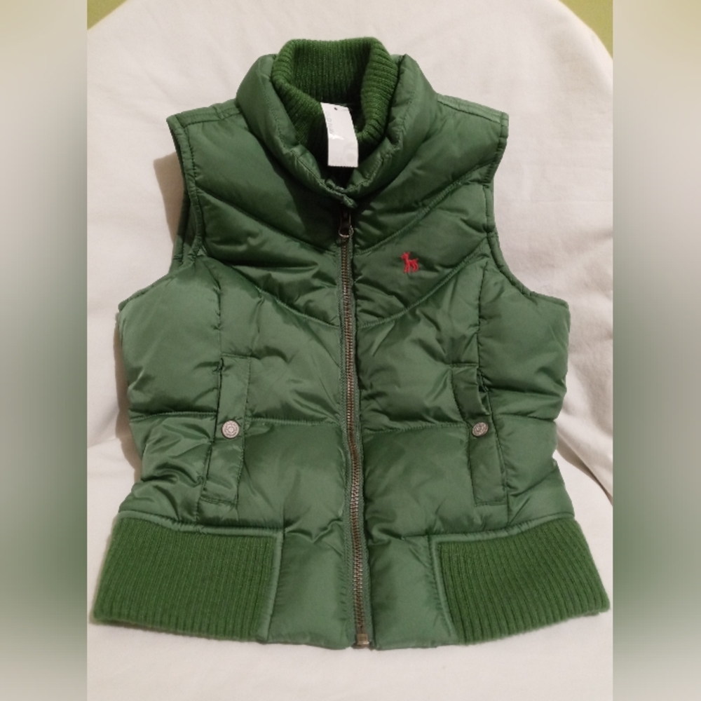 Old Navy Girl's Green Puffer Vest Jacket, Size: Small